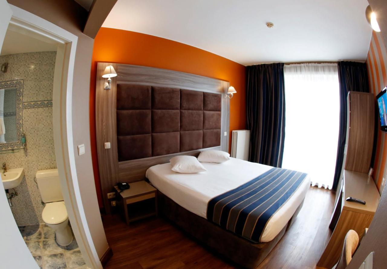 Hotel Midi-Zuid Saint-Gilles Kültér fotó