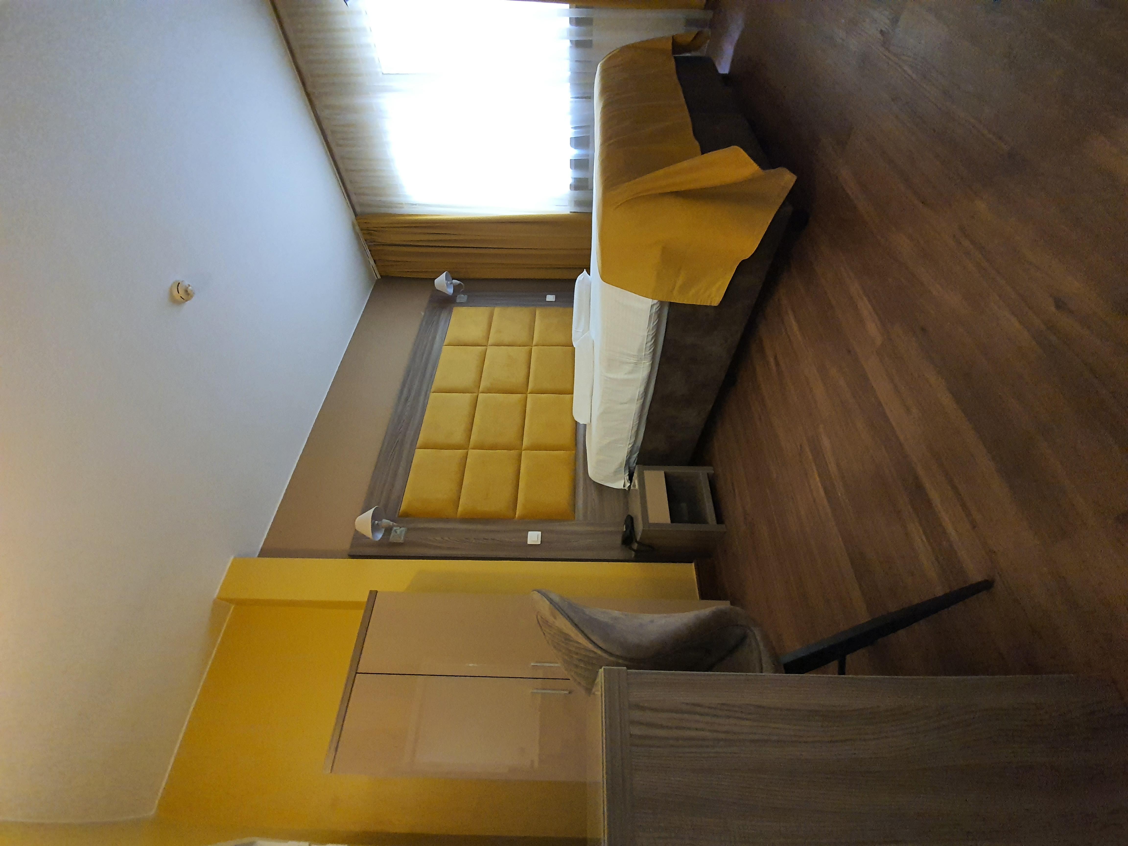 Hotel Midi-Zuid Saint-Gilles Kültér fotó
